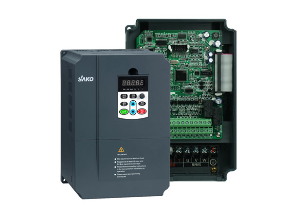 220V轉(zhuǎn)380V變頻器