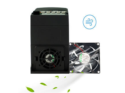 散熱風(fēng)扇 風(fēng)力強(qiáng)勁